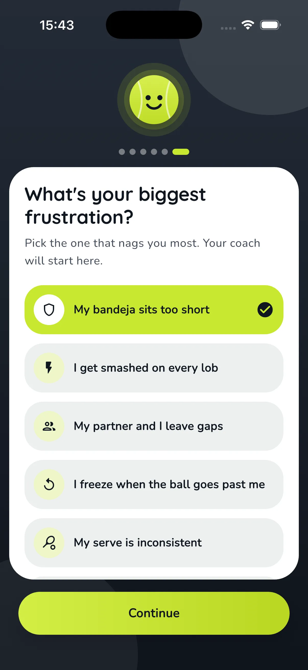 Voleo screen asking your biggest frustration, with options like “My bandeja sits too short” and “I get smashed on every lob”.