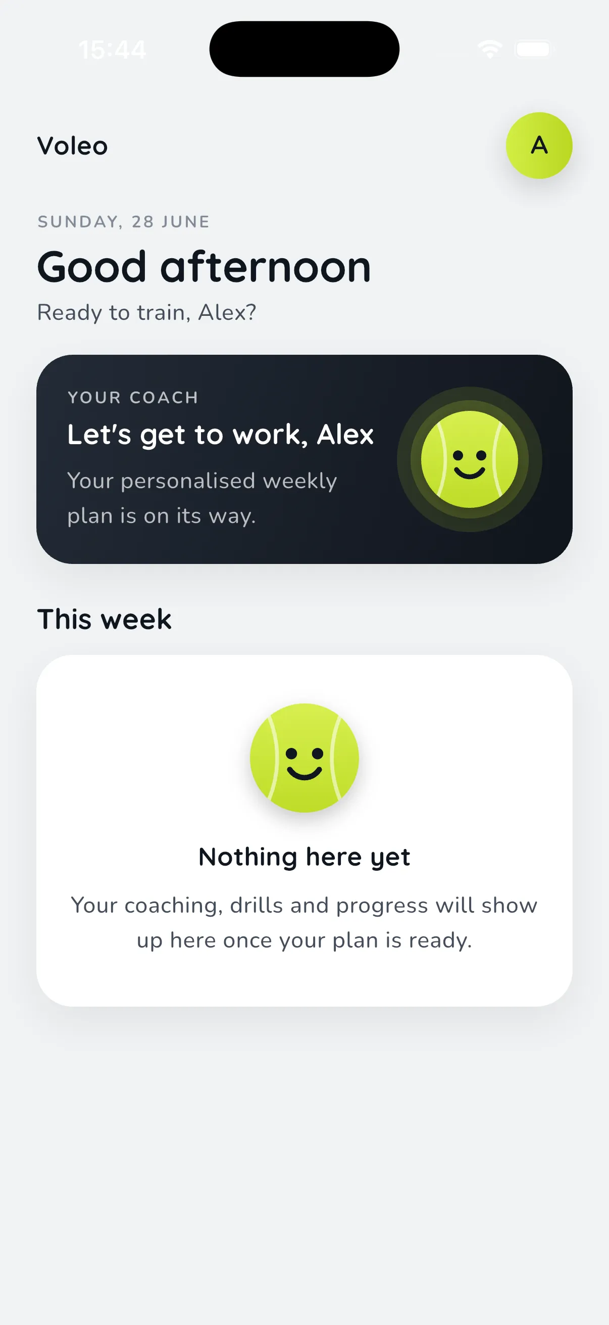 Voleo home screen: a “Good afternoon” greeting, a “Your coach” card and your training plan for the week.